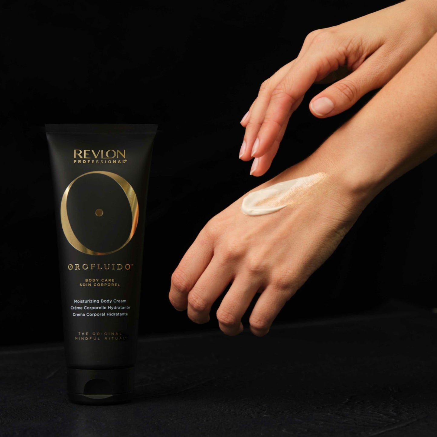Revlon Professional Orofluido Moisturizing Body Cream