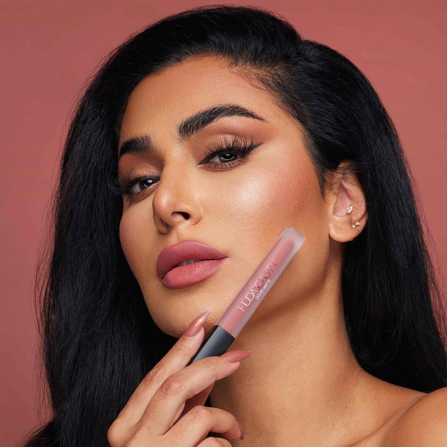 Huda Beauty Liquid Matte Lipstick Cheerleader 5ml - TheSkinFit