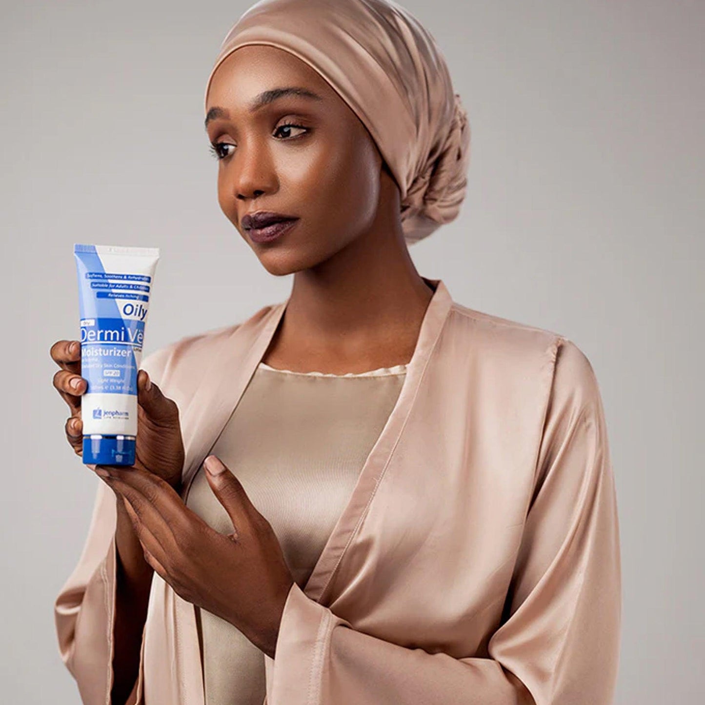 Jenpharm DermiVe Oily Moisturizer SPF20 100ml - TheSkinFit