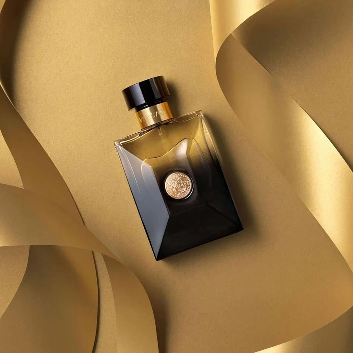 Versace Pour Homme Oud Noir Eau De Parfum 100ml - TheSkinFit