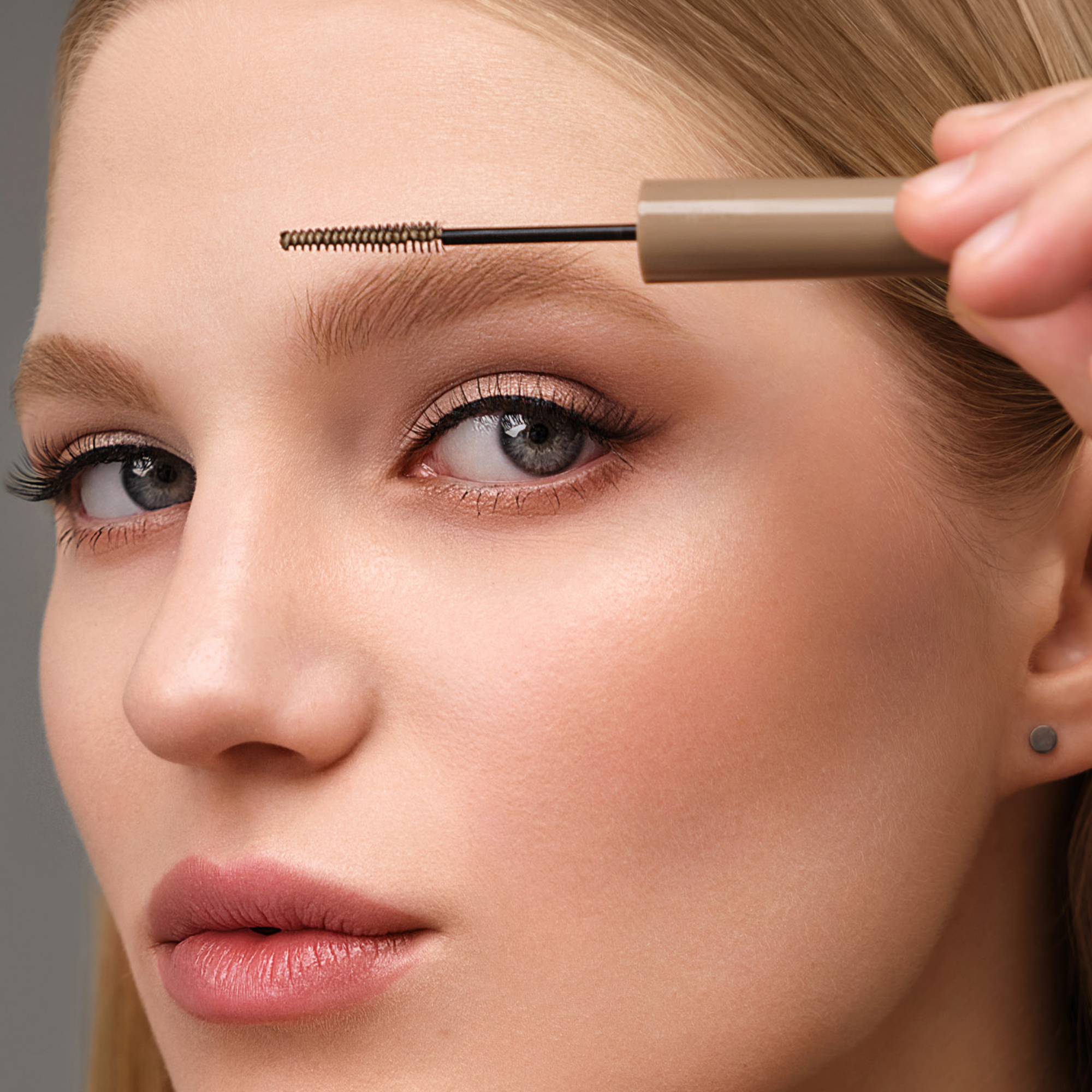 Belor Design Grafix Brow Tint Color & Fix Long Lasting Formula Gel 4gm