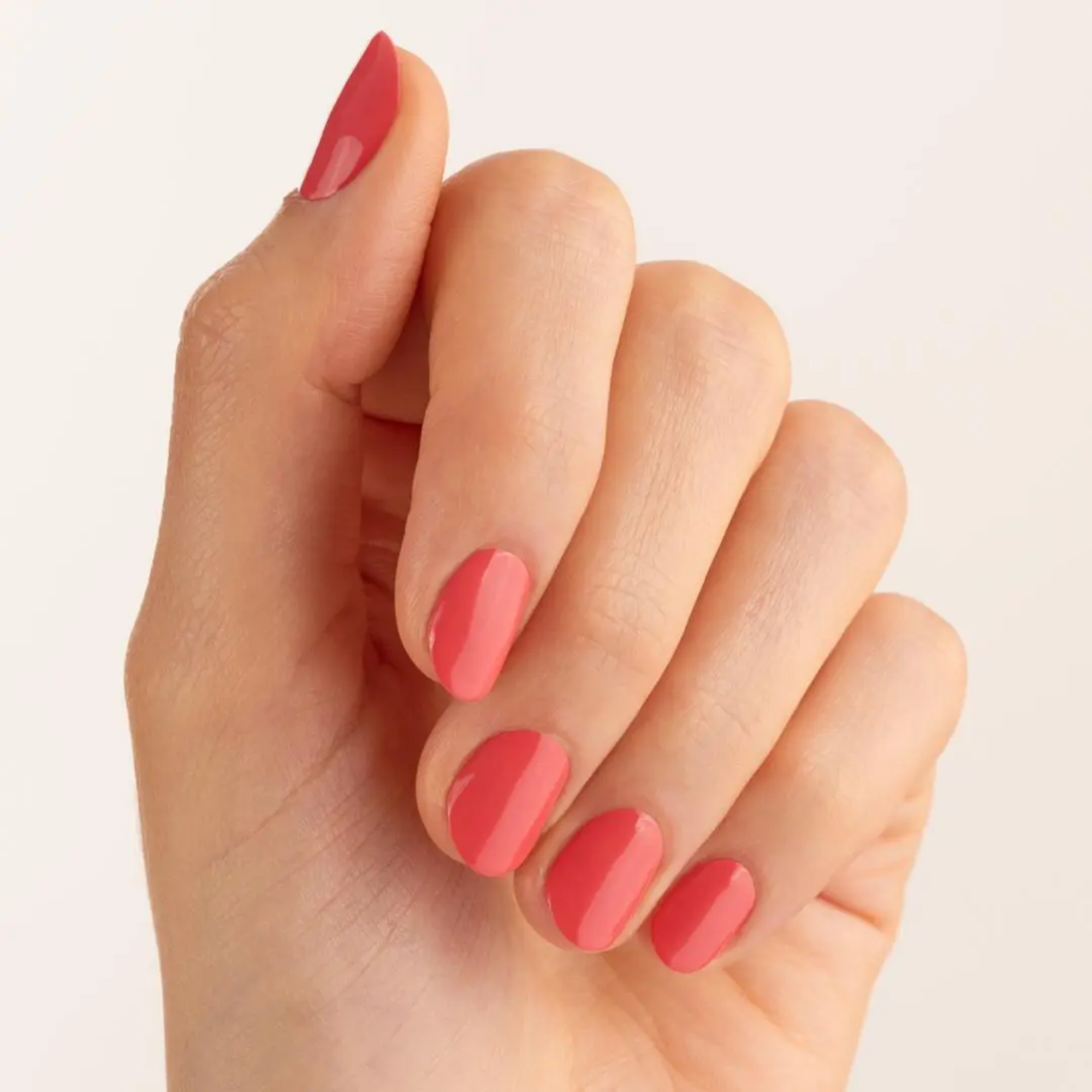 Essence Gel Nail Colour 52 Coral Me Maybe 8ml