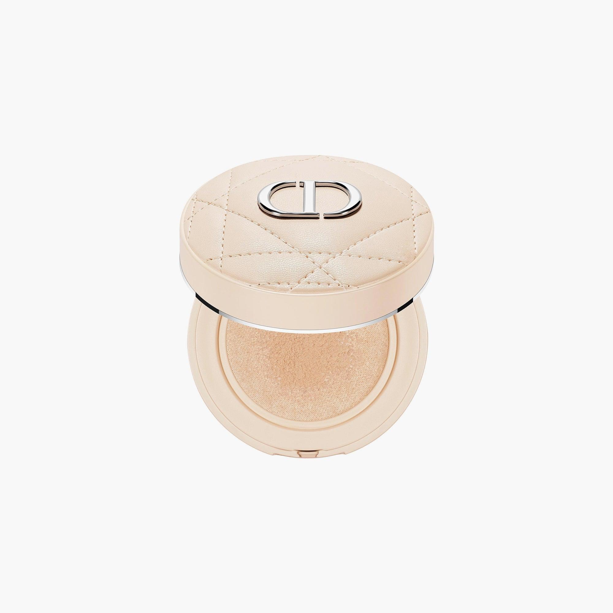 Dior Forever Cushion Powder 020 Light 10gm - TheSkinFit