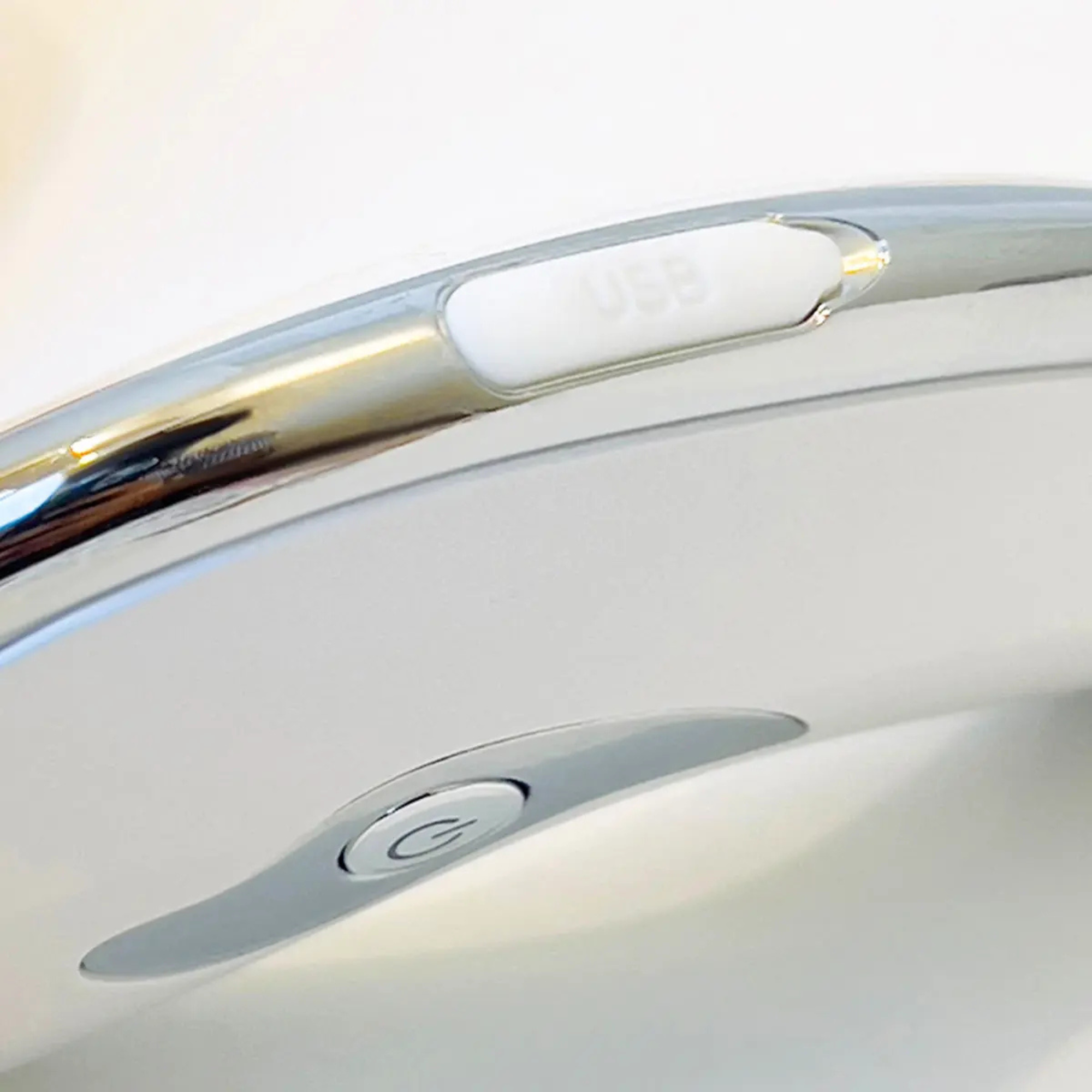 AccuFix Cosmetics Multi-Modal Electronic Gua Sha