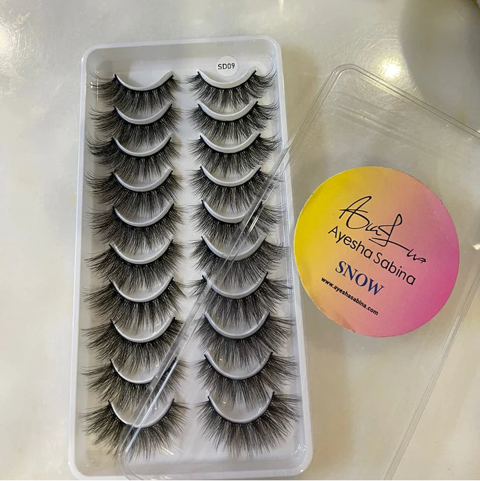 Ayesha Sabina Snow Eyelashes Pack Of 10