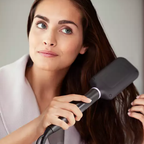 Philips StyleCare Essential Heated Straightening Brush BHH880/03 in Pakistan