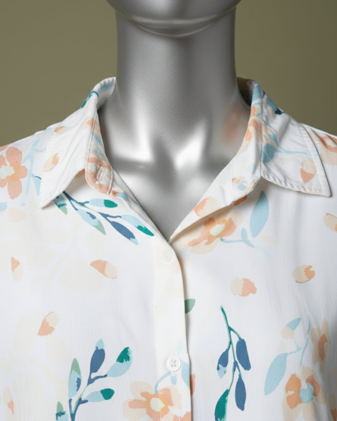 Loom Pakistan Bloom (Three-Quarter Sleeve) 01