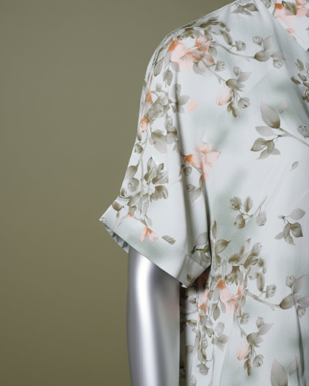 Loom Pakistan Bloom (Three-Quarter Sleeve) 06