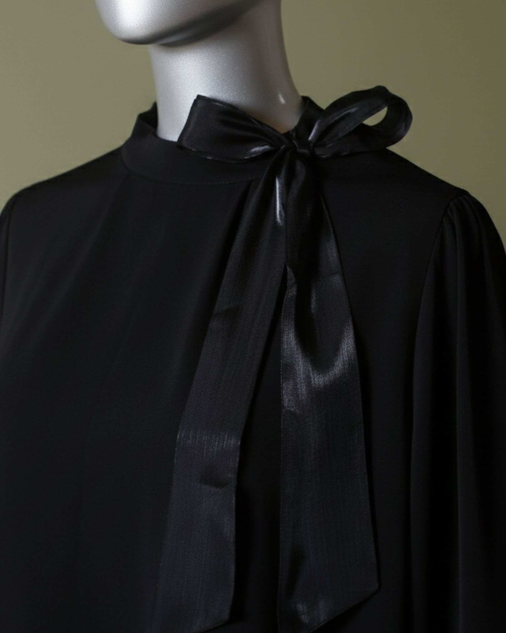Loom Pakistan Bow Neck Top Black