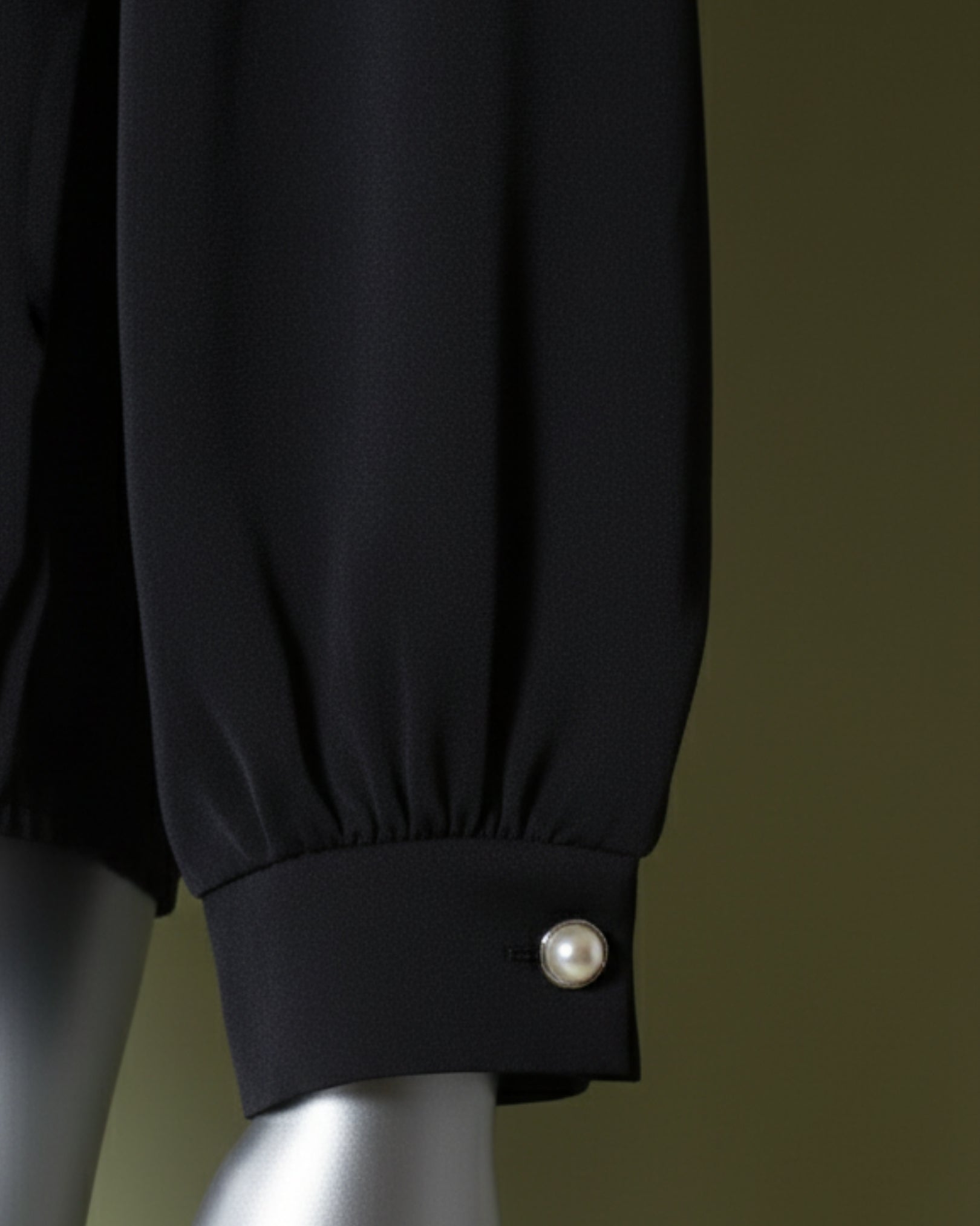 Loom Pakistan Bow Neck Top Black