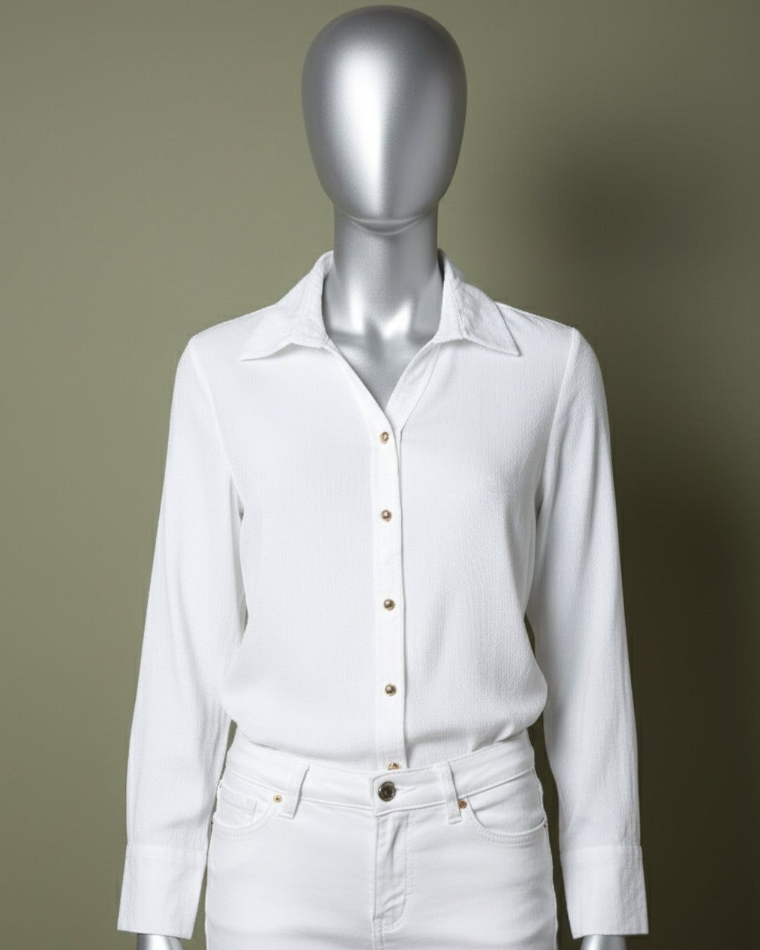 Loom Pakistan Button-Up Shirt White
