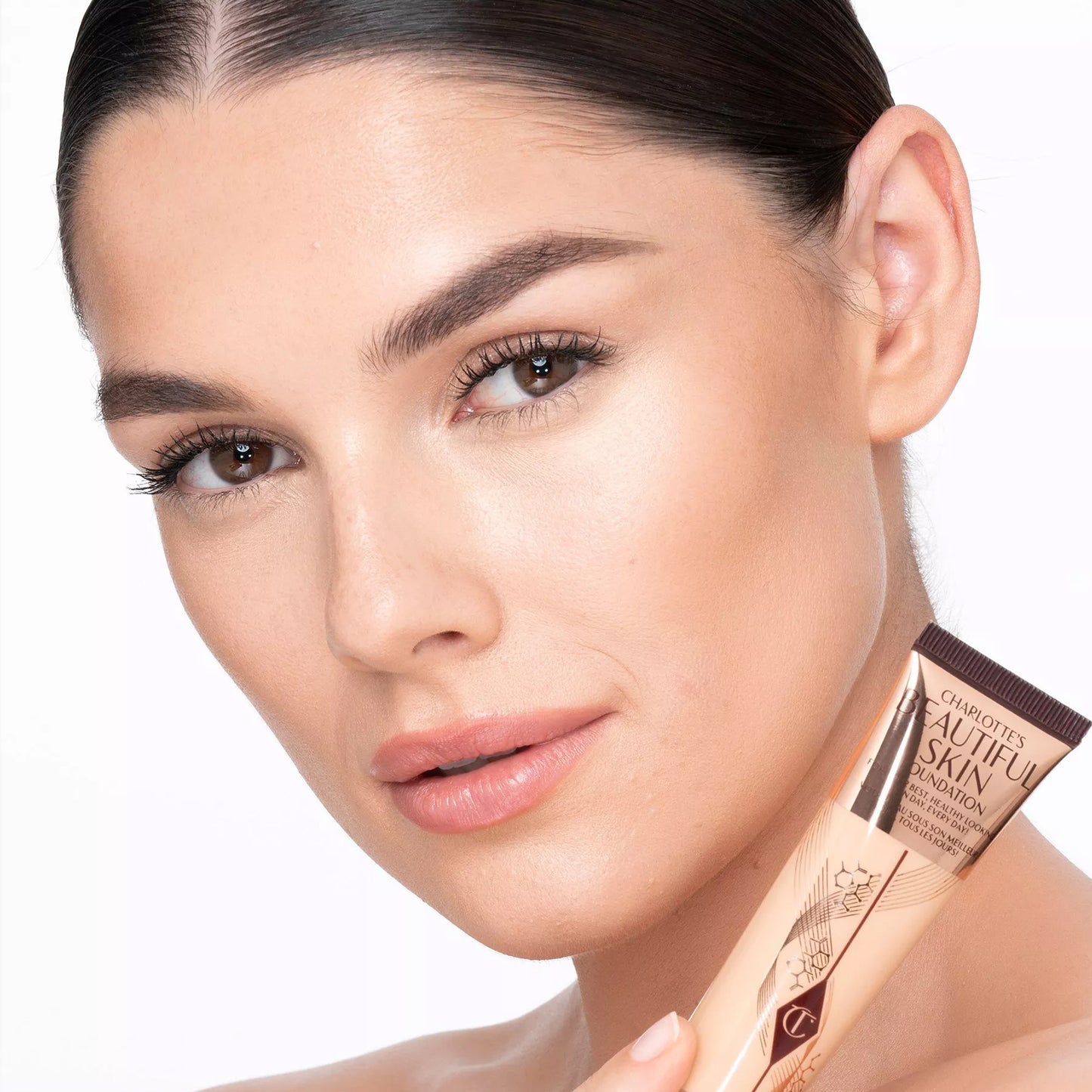 Charlotte Tilbury Beautiful Skin Foundation 4 Warm 30ml