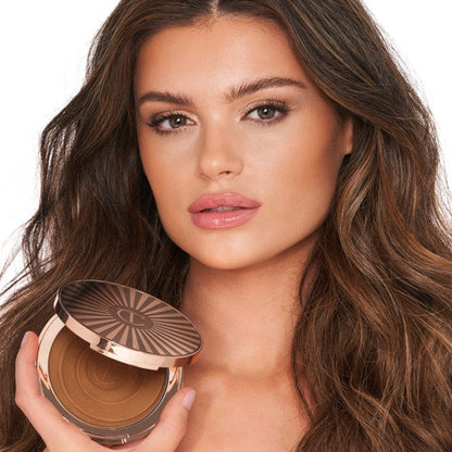 Charlotte Tilbury Beautiful Skin Sun-Kissed Glow Cream Bronzer Medium 21gm