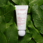 Clarins UV Plus (5P) Multi-Protection Moisturizing Screen SPF50 PA+++ Translucent 30ml