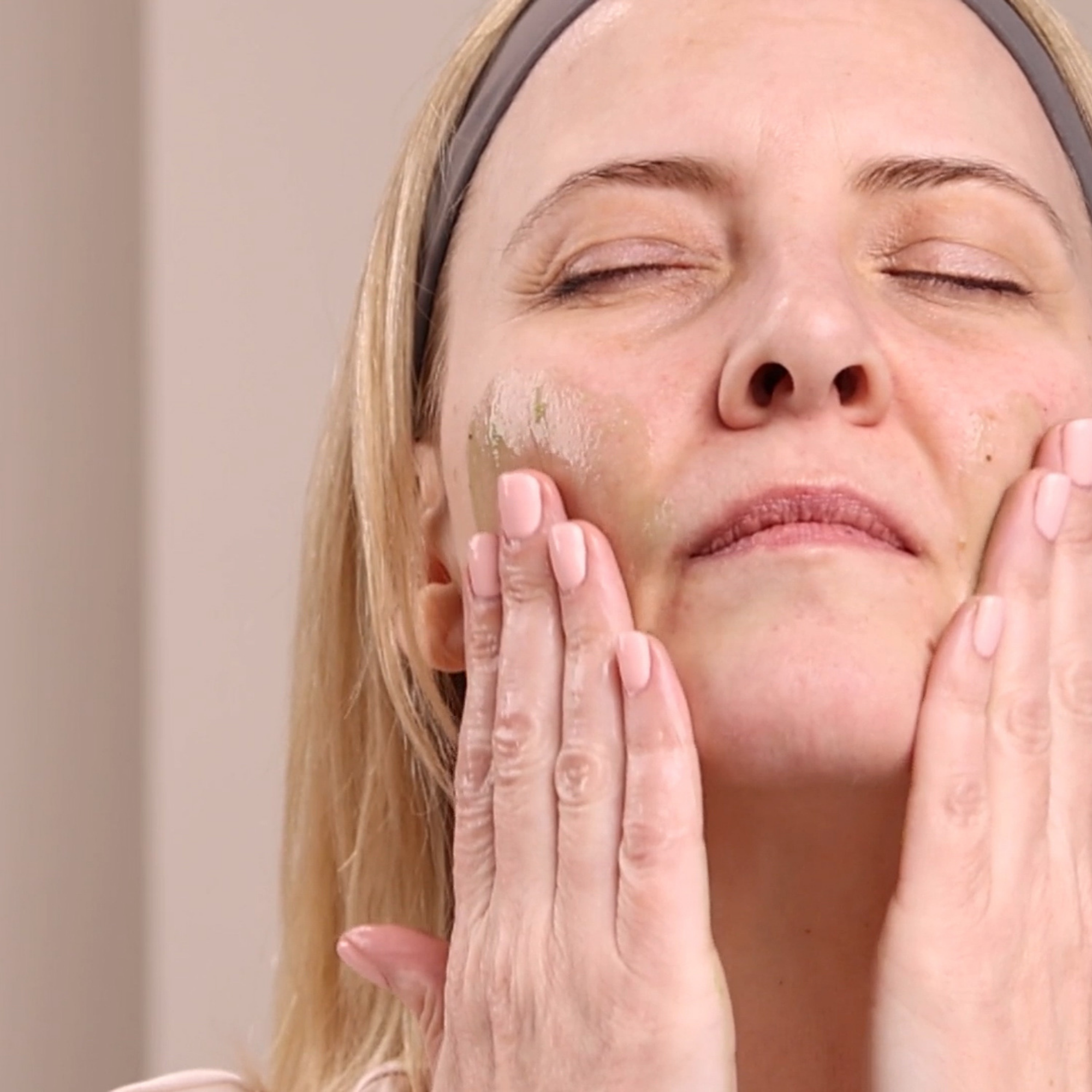 Eminence Eight Greens Phyto Masque Hot