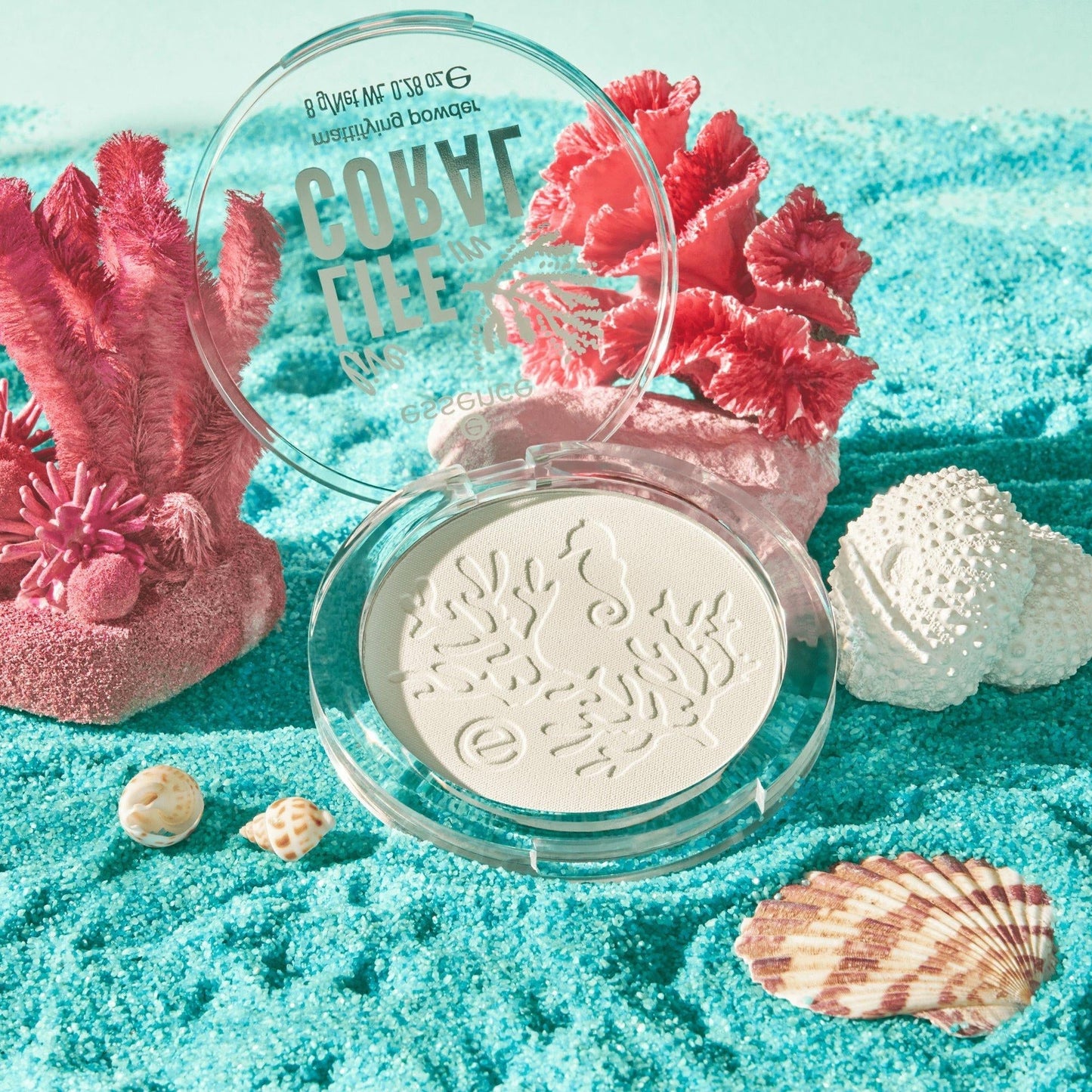 Essence Live Life In Coral Mattifying Powder 01 Smilin' From Shore To Reef! 8gm