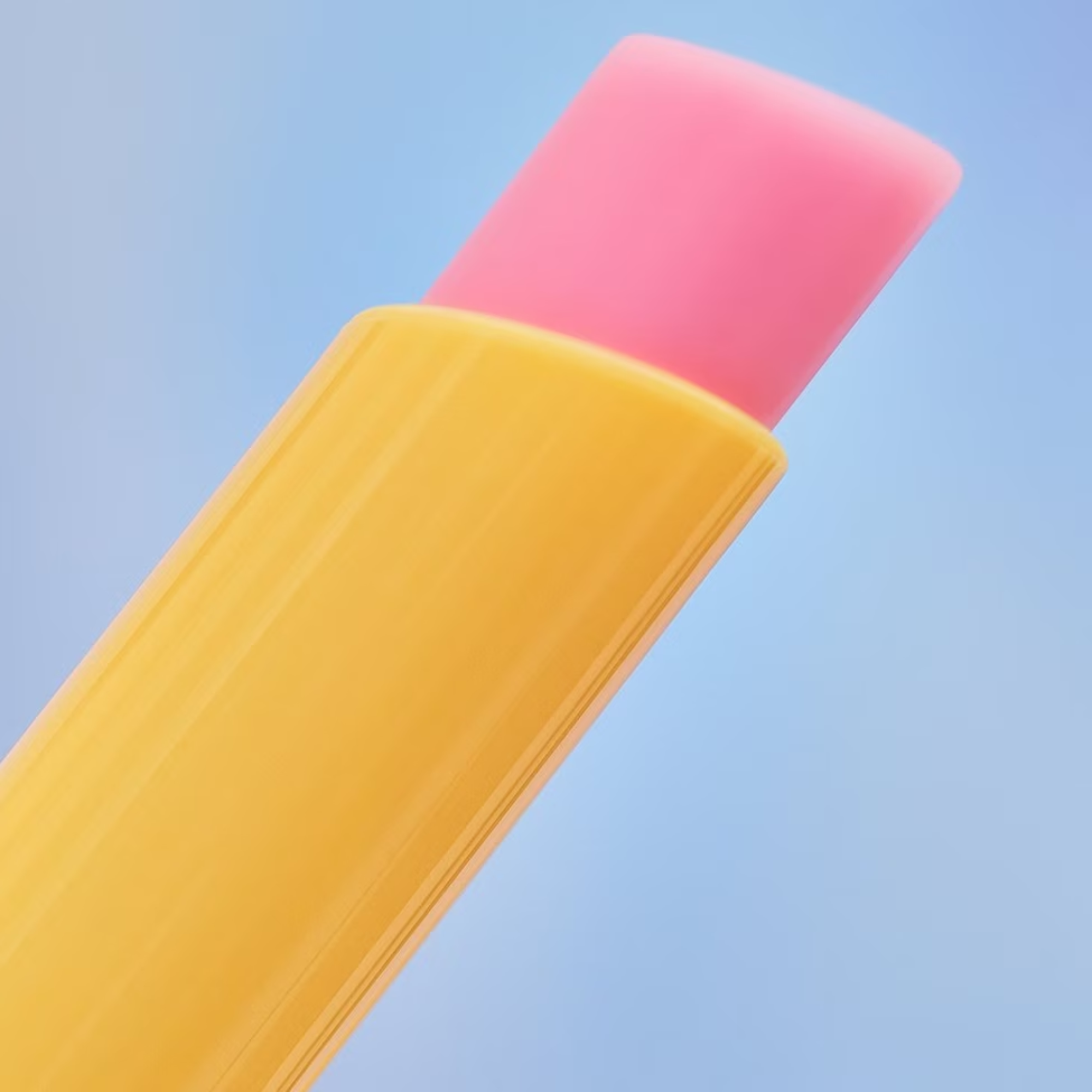 Essence WHAT THE FLUFF Lip Scrub 1.8gm