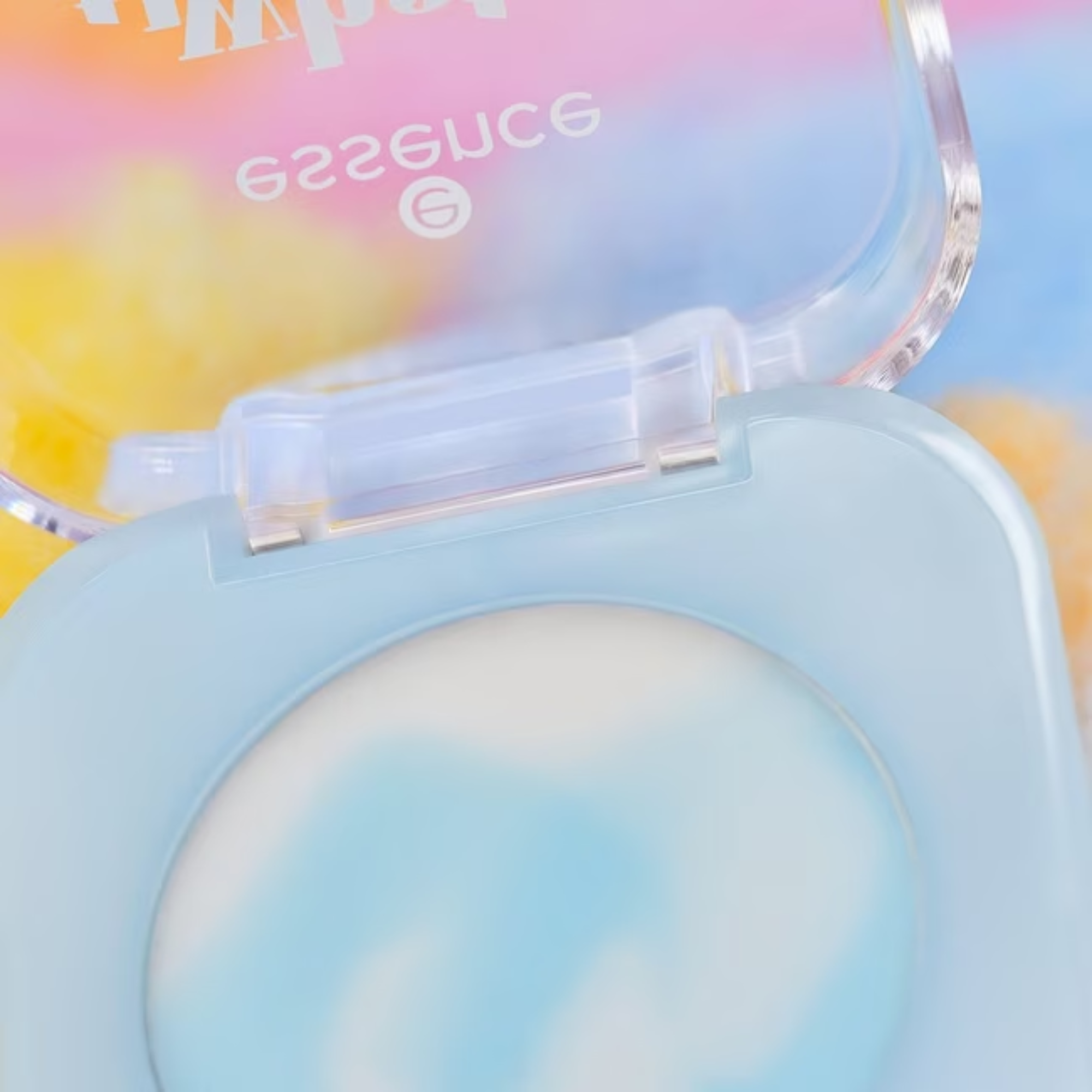 Essence WHAT THE FLUFF Mattifying Face Balm 2.5gm