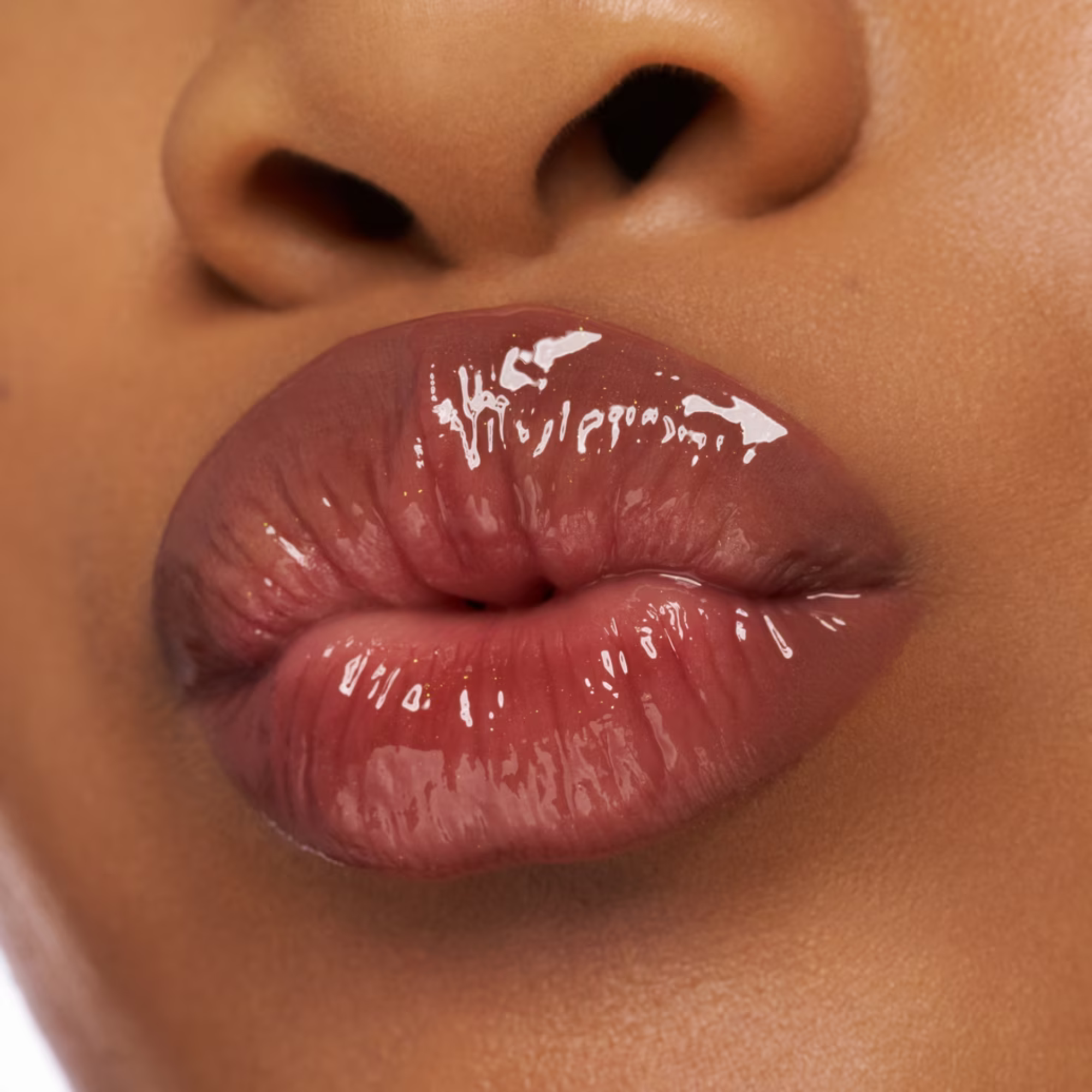 Essence Choco Bomb Shiny Lipgloss 10ml how to use