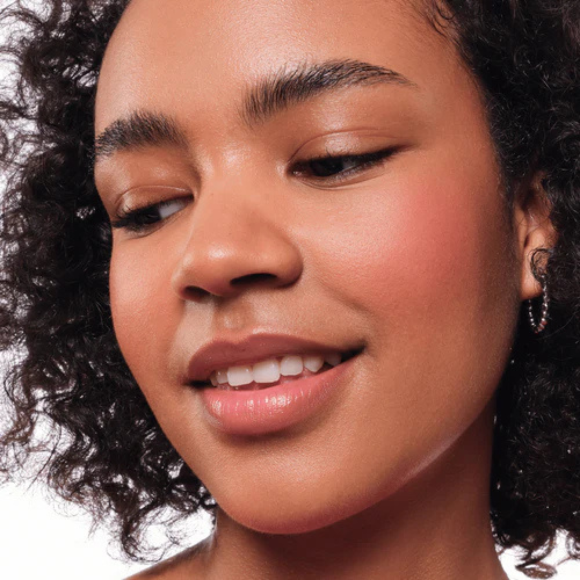Essence Soft Touch Bouncy Blush 5gm