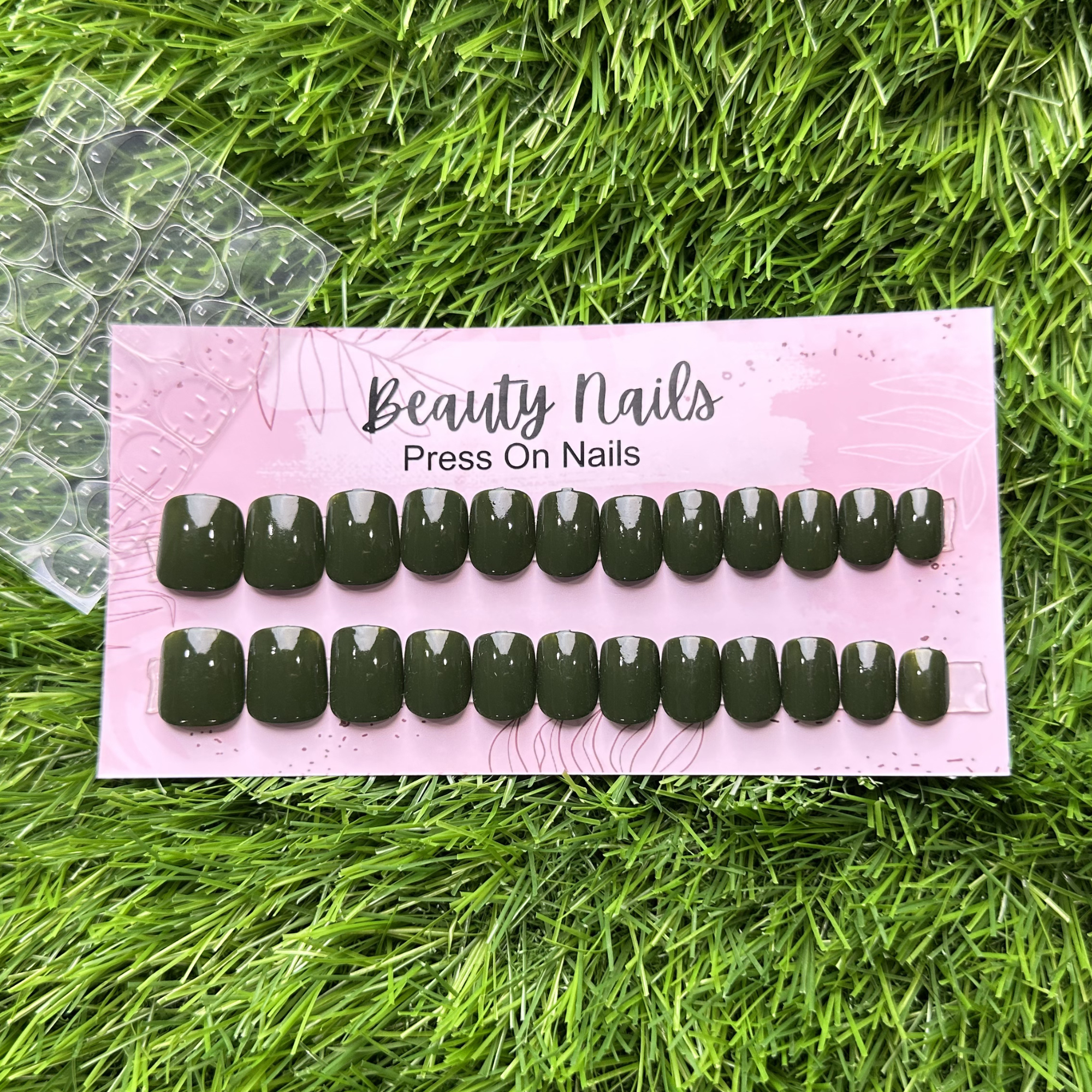 Beauty Nails Square Press On-Nails 24 Pieces ingredients