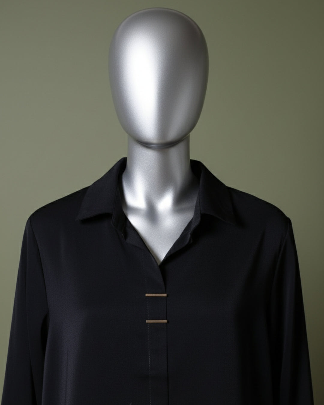 Loom Pakistan Gold-Hardware Top Black