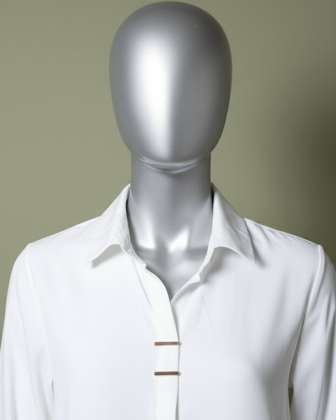 Loom Pakistan Gold-Hardware Top White