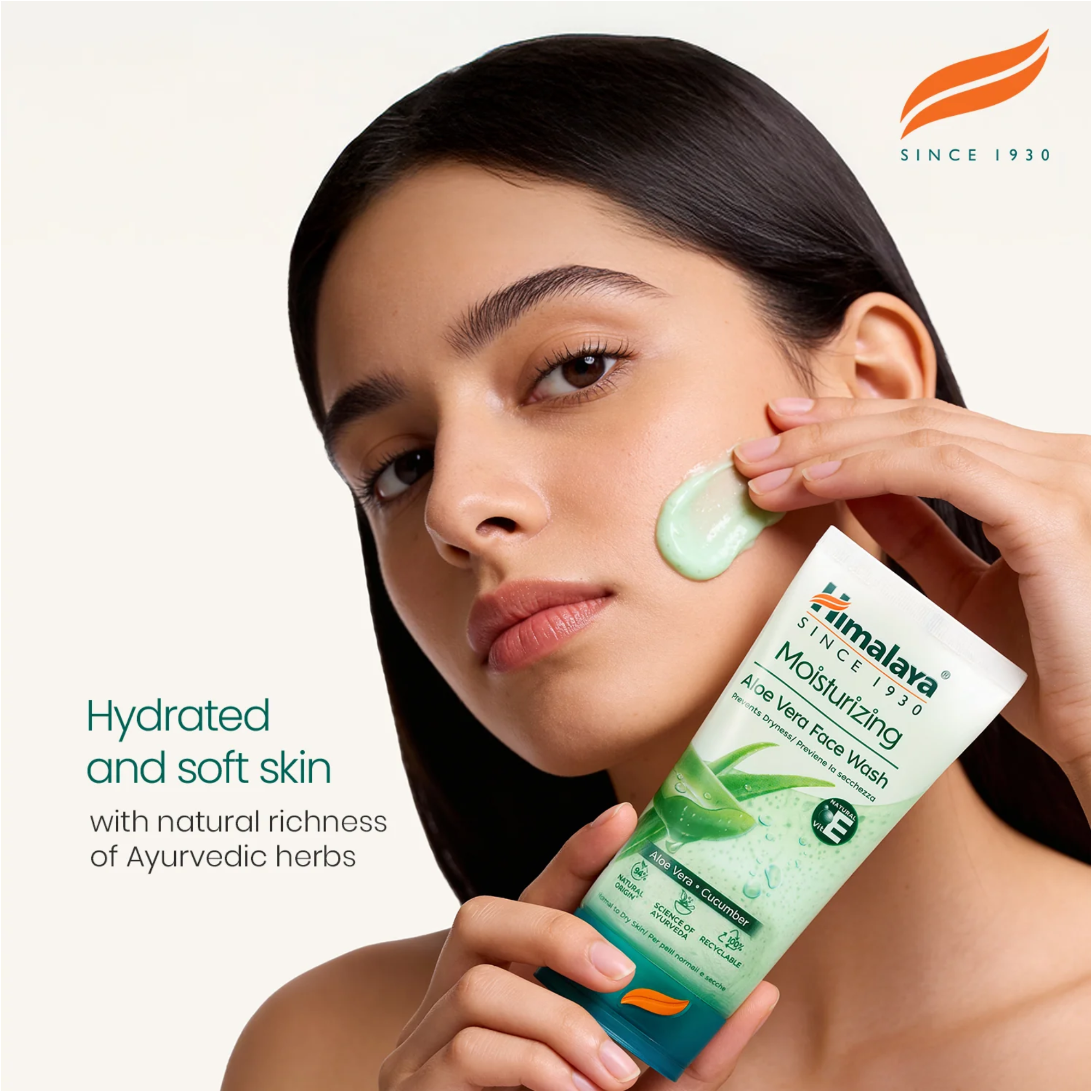 Himalaya Moisturizing Aleo Vera Face Wash