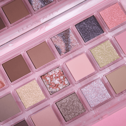 Huda Beauty Rose Quartz Eyeshadow Palette 1 Piece - TheSkinFit