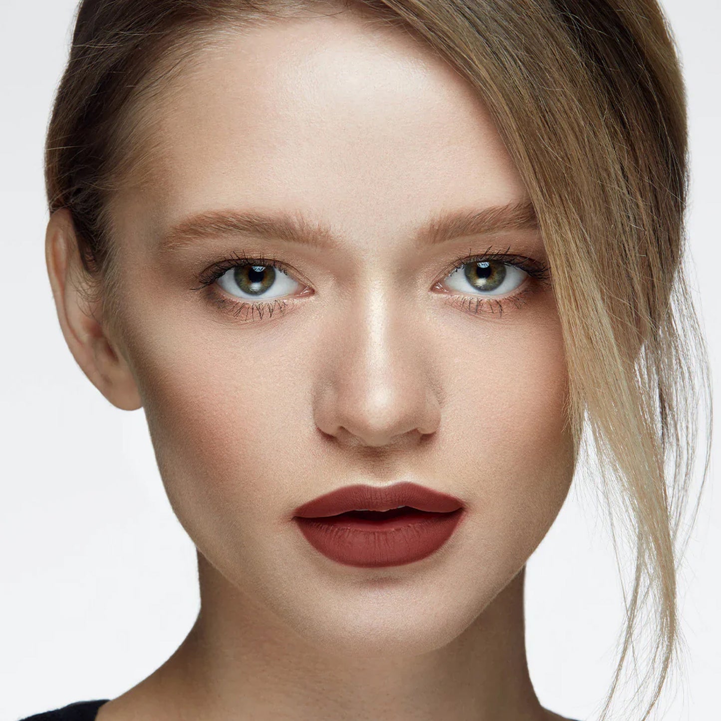 Lamel Posh Matte Liquid Lip Stain 405 Punch Pink 4gm
