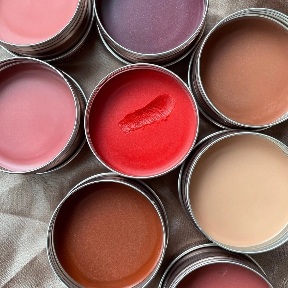 revolution balm glow deep plum 32gm price in pakistan