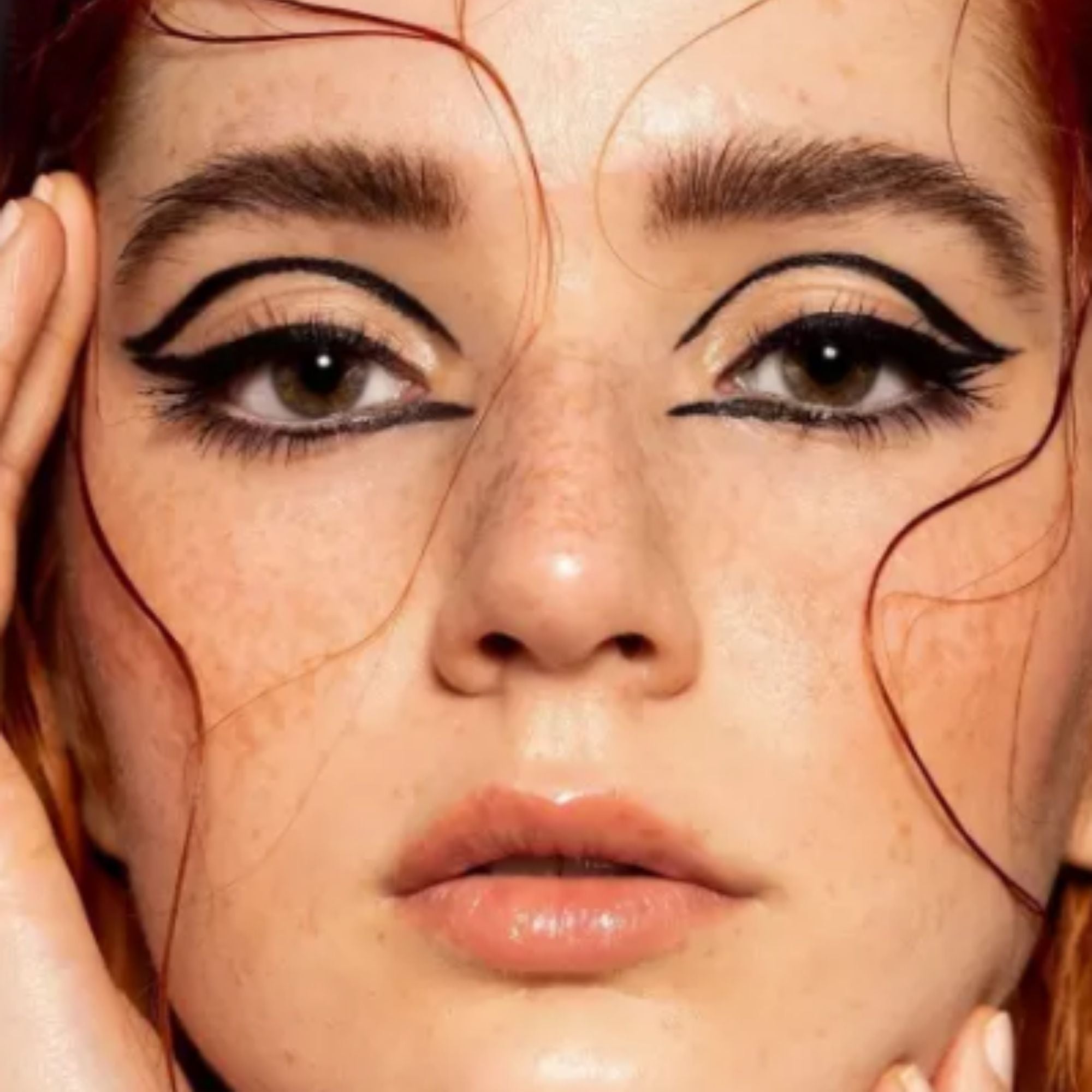 Maybelline Hyper Easy Brush Tip Eye Liner 800 Knock Out Black 