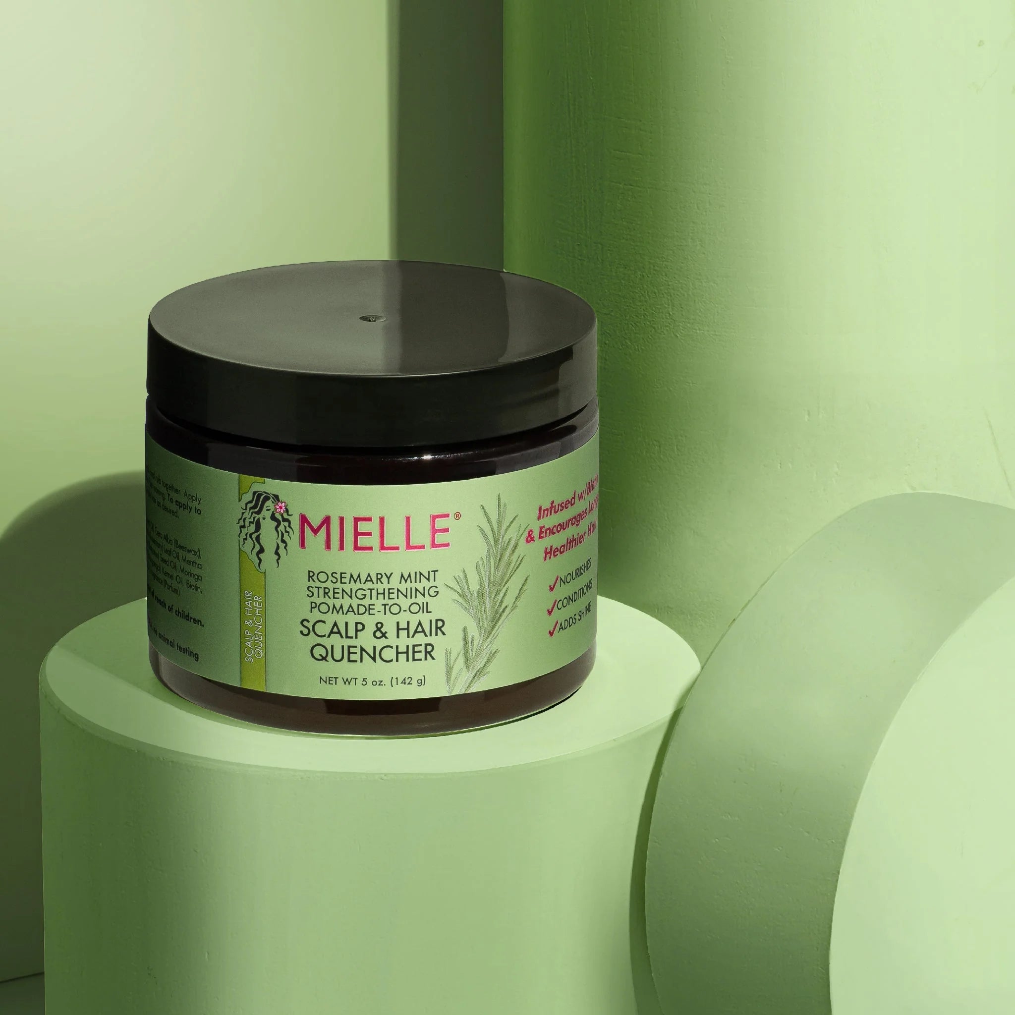 Mielle Rosemary Mint Strengthening Pomade-to-Oil Scalp & Hair Quencher 142gm how to use