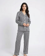 Sajiero Linen Pajama Suit Noir Chic Black
