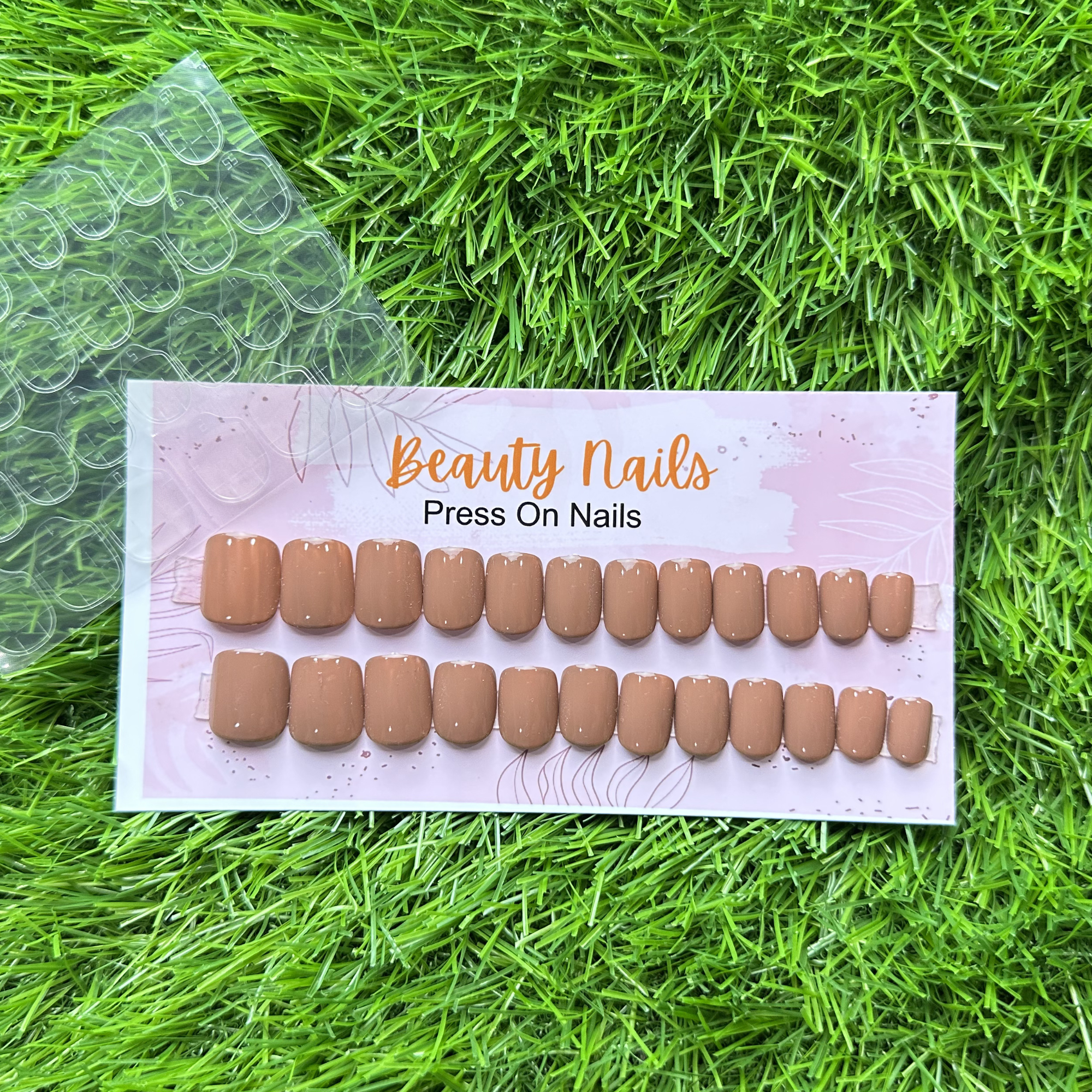 Beauty Nails Square Press On-Nails 24 Pieces