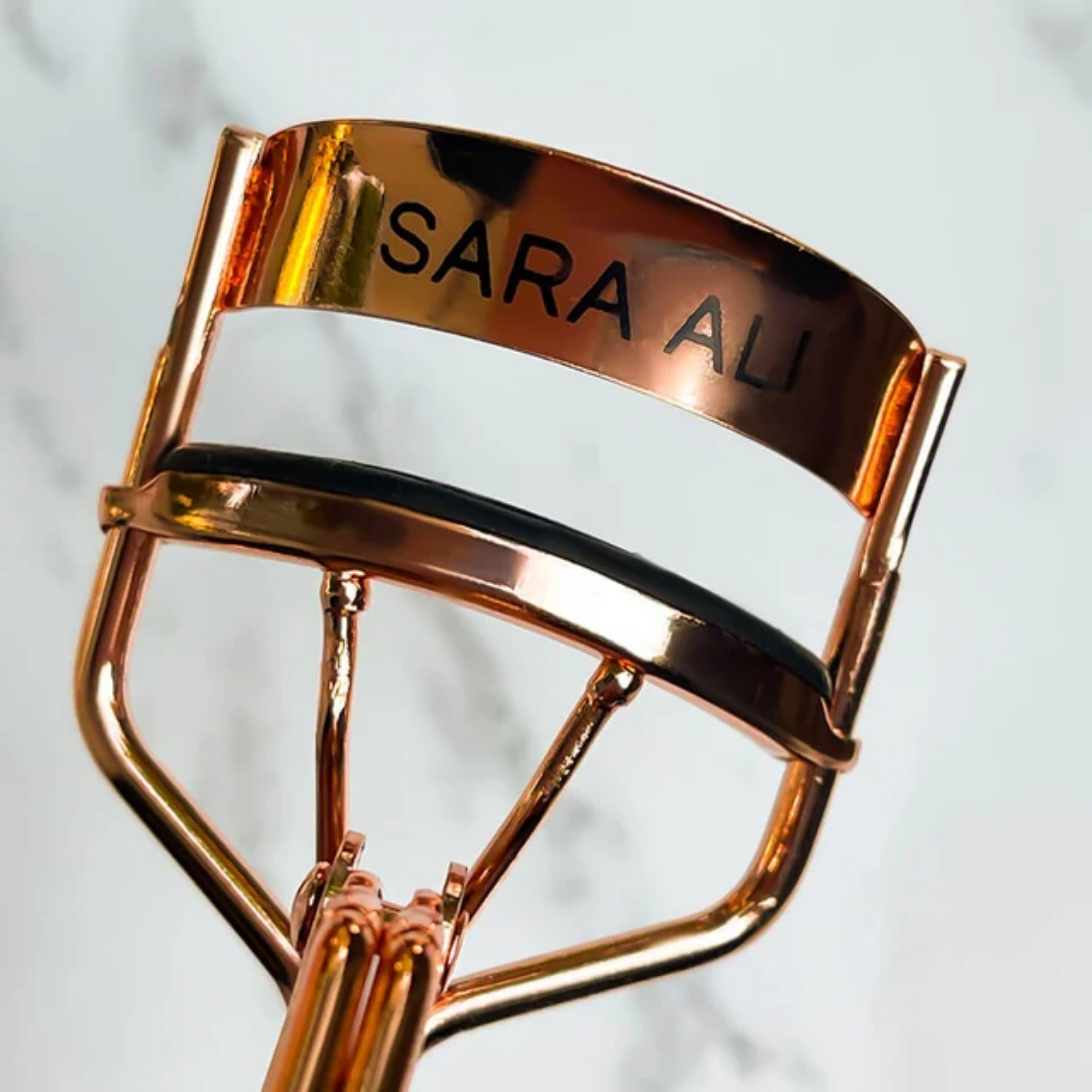 Sara Ali Cosmetics Lash Curler