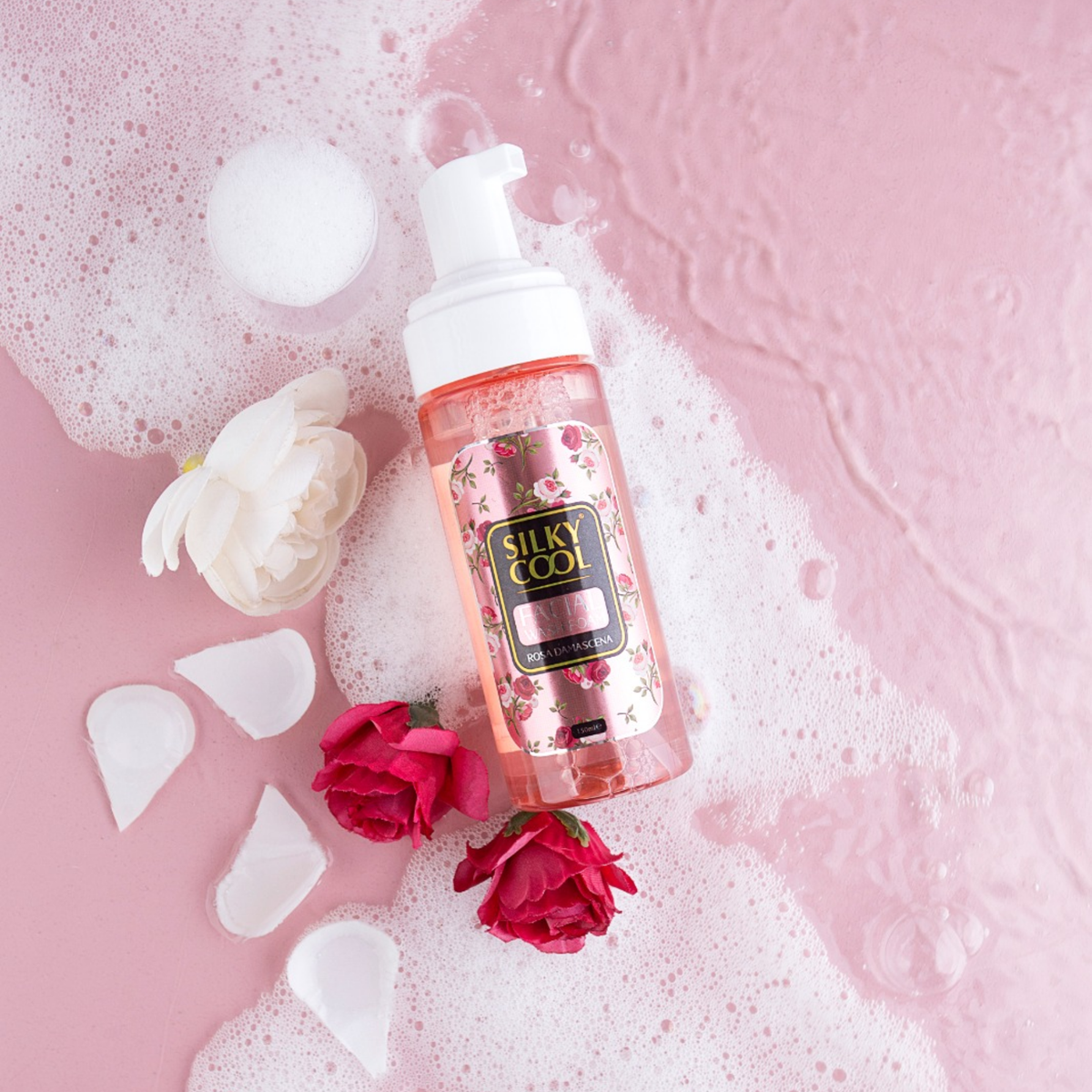 Silky Cool Rose Damascena Foam Face Wash