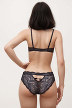 BLS Eartha Wired And Paded Lace Bra Set Black