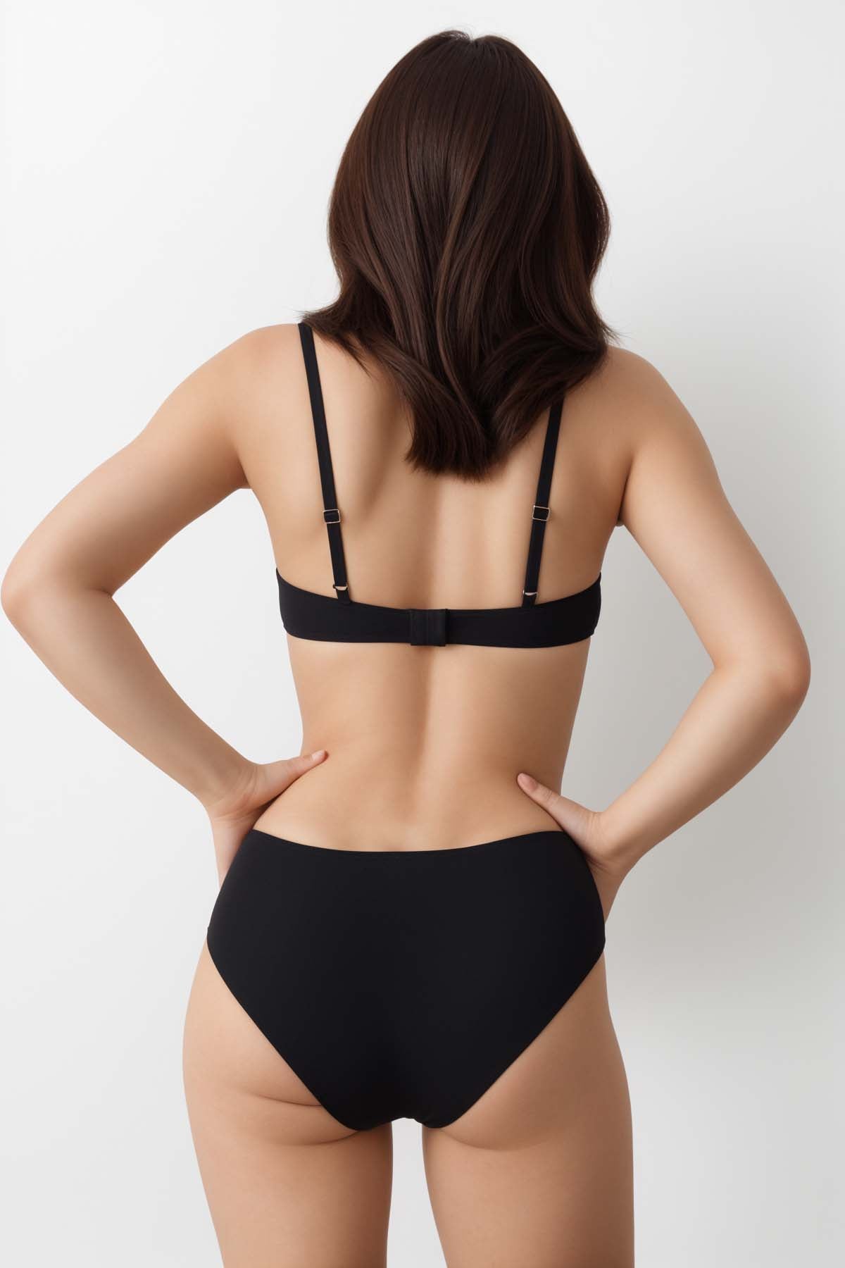 BLS Elfrida Wired And Push Up Lace Bra Set Black