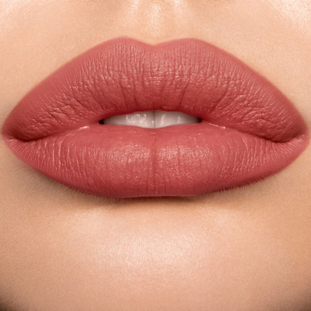 CT Matte Revolution Lipstick Mrs Kisses 3.5gm