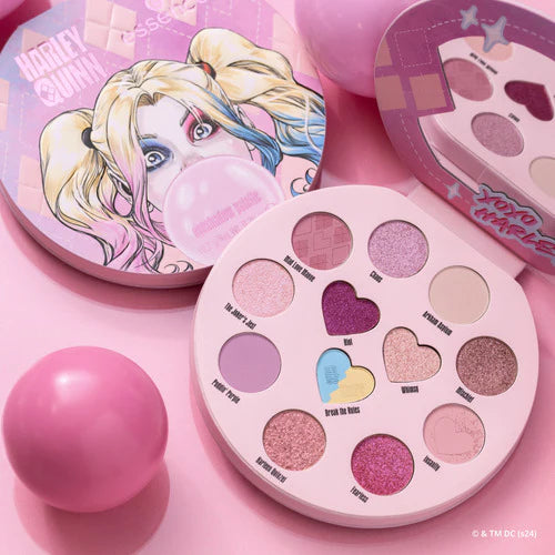 Essence Harley Quinn Eyeshadow Palette 10.2gm - 02 Mad Love