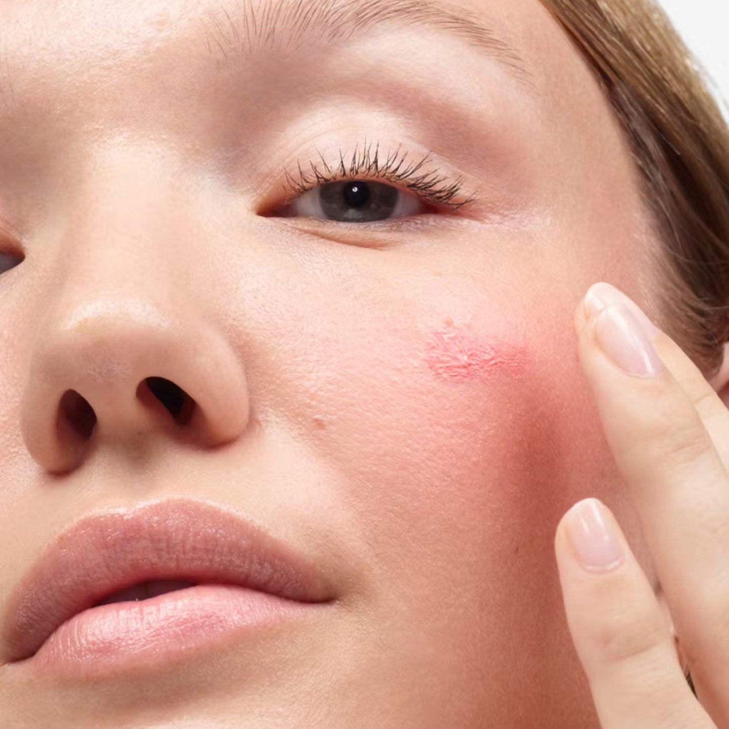Glossier Cloud Paint Blush Puff 10ml - TheSkinFit