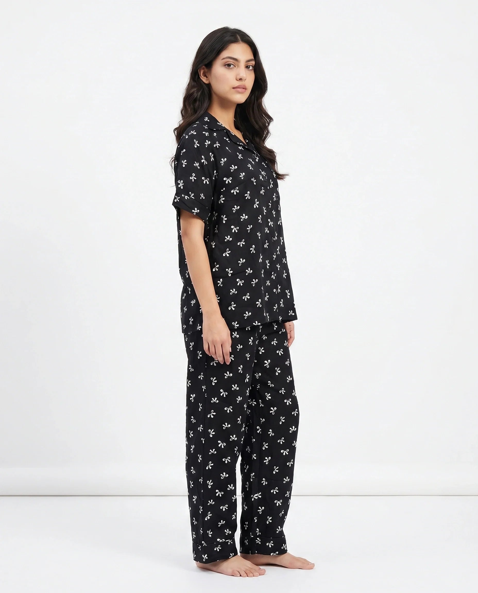 Sajiero Linen Pajama Suit Bowelle Black