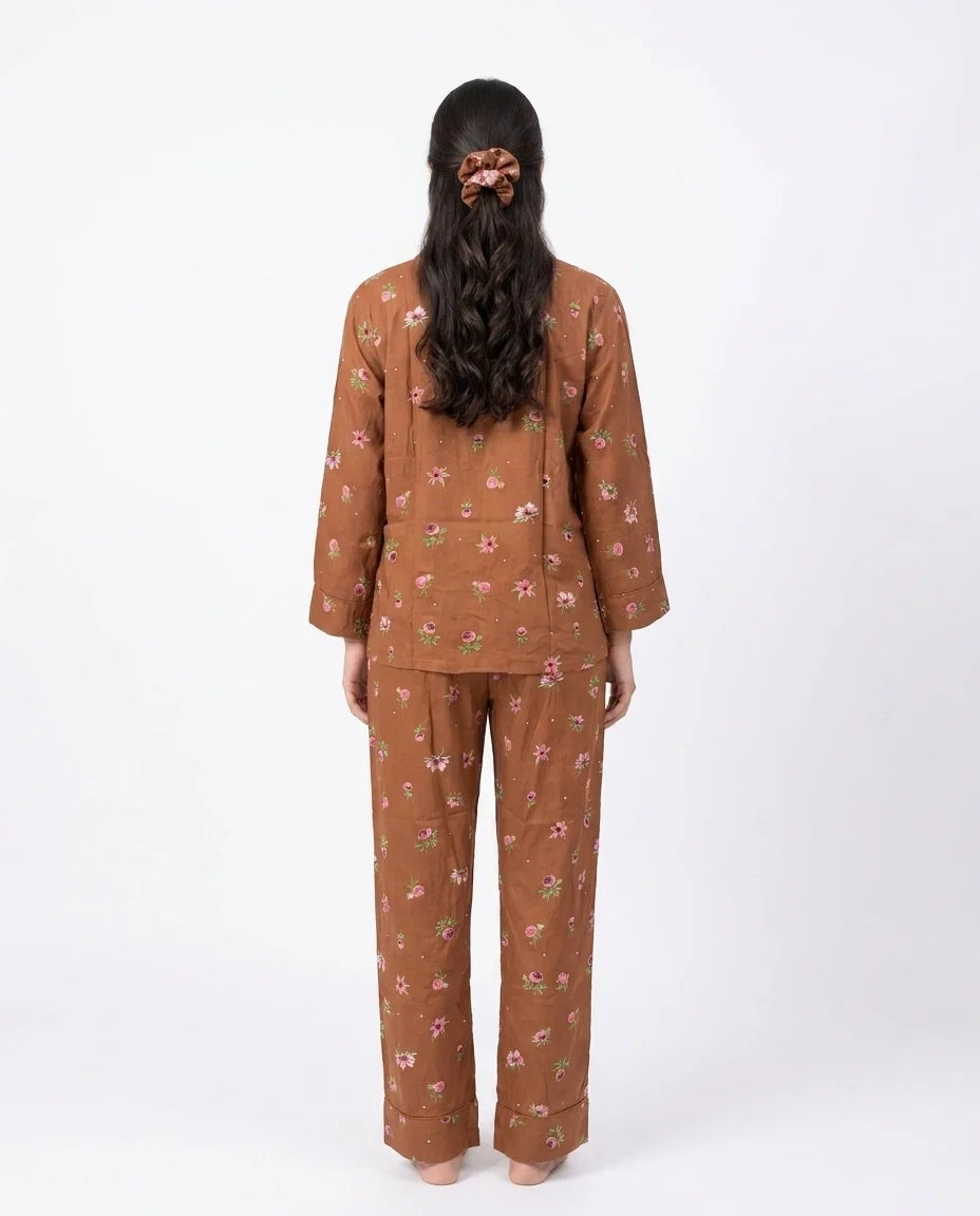 Sajiero Linen Pajama Suit Mocha Flora