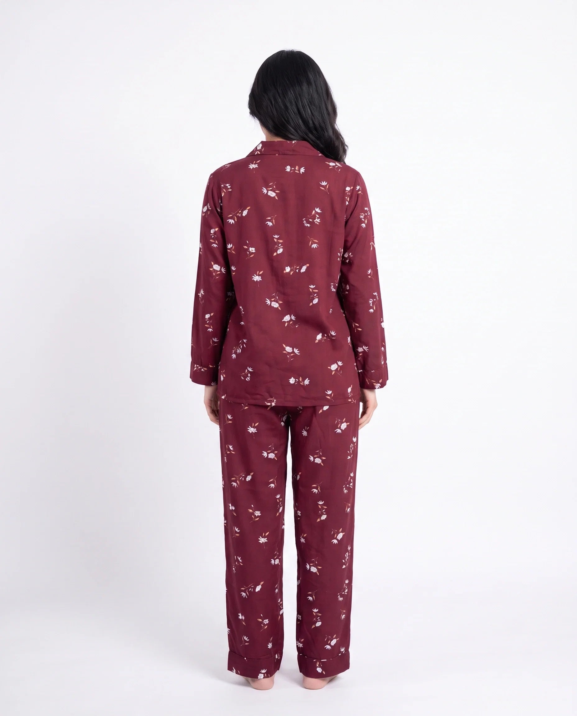 Sajiero Linen Pajama Suit Botanica