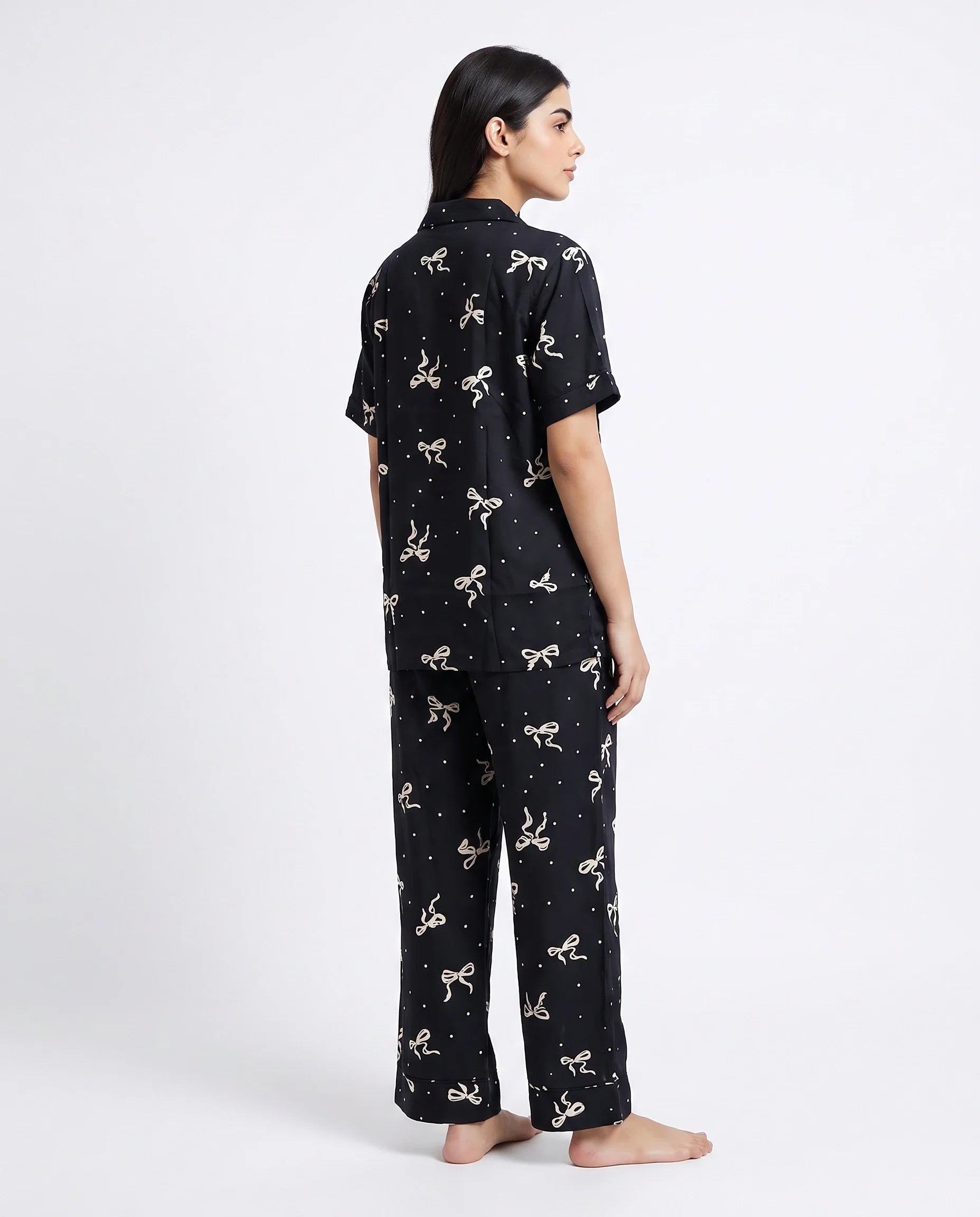 Sajiero Linen PJ Set Golden Bow