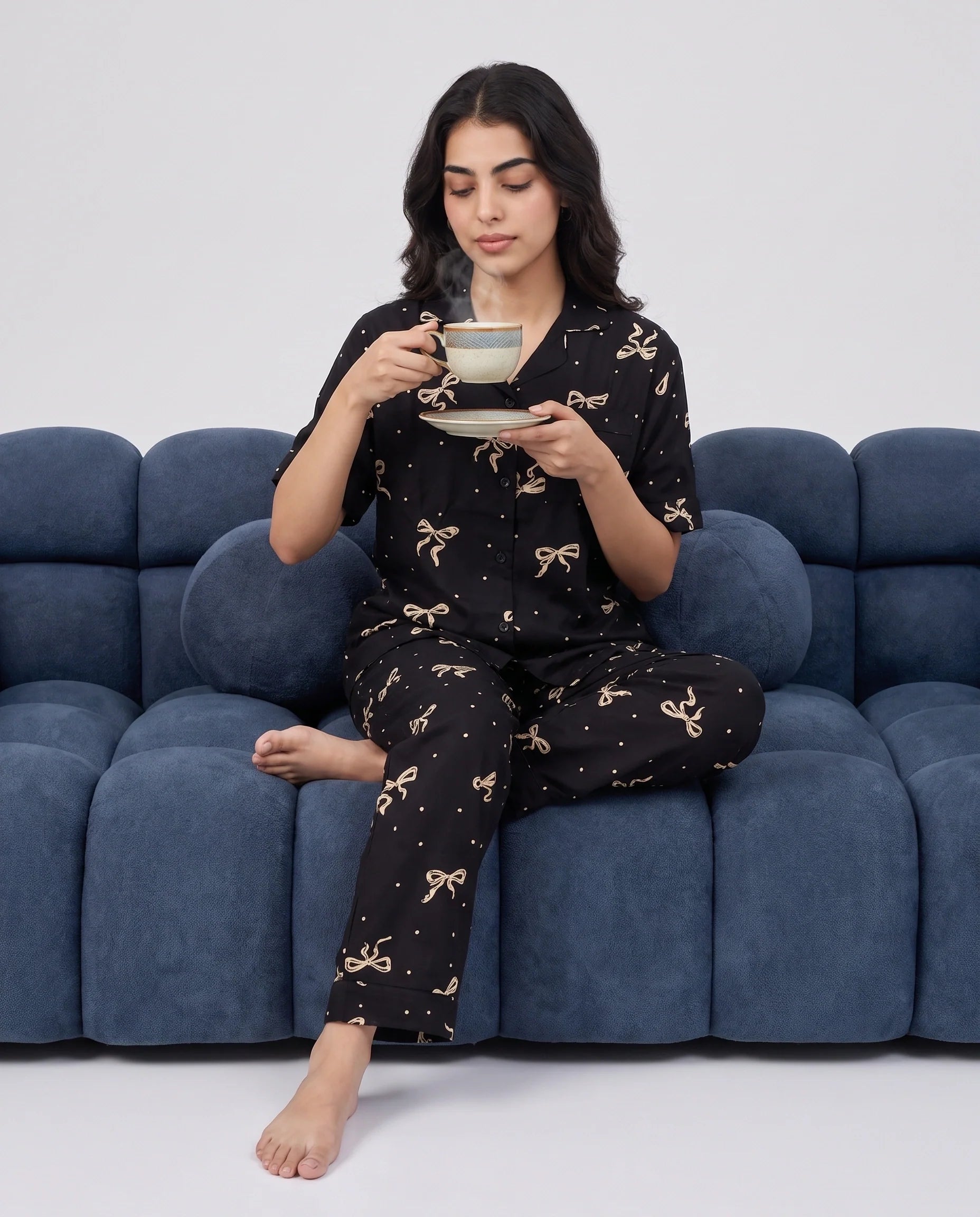 Sajiero Linen PJ Set Golden Bow
