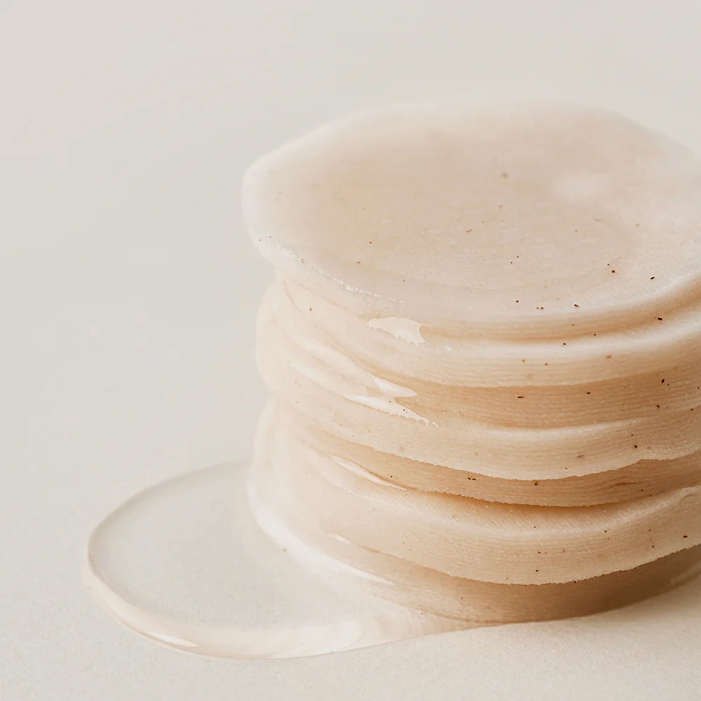 Hur Brightening Skin Prep Essence Pad 70 Pads