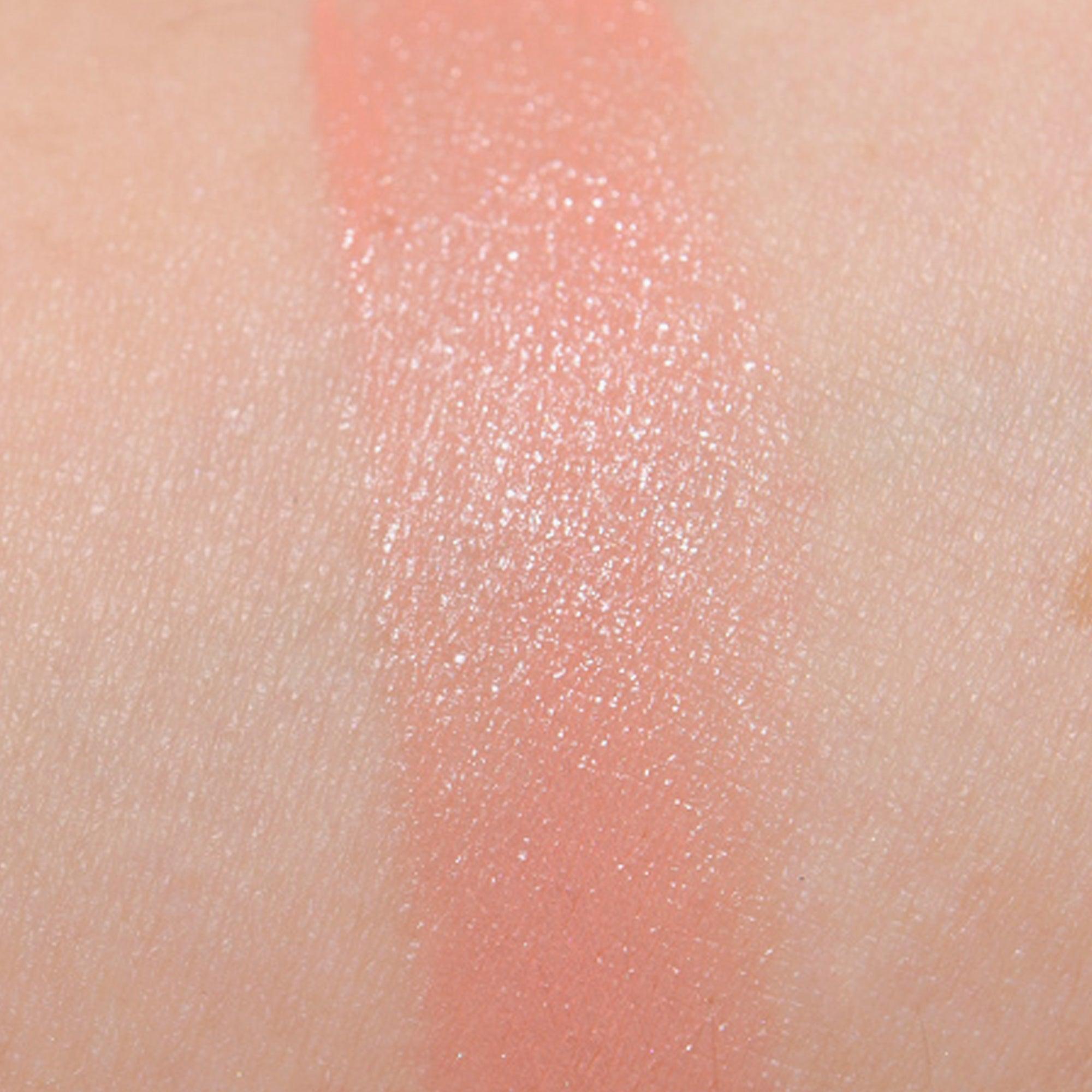 Mac Amplified Crème Lipstick Love Happens 1.7gm Reviews