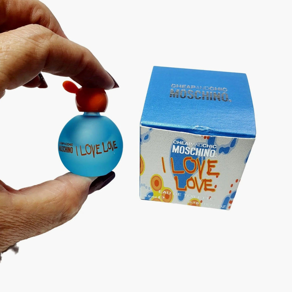 Moschino Cheap & Chic I Love Love Eau De Toilette Mini 4.9ml - TheSkinFit